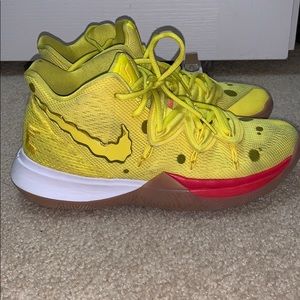 Nike Kyrie 5 “SpongeBobs”